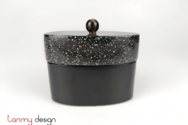 Oval black lacquer box with mother of pearl details/Size S